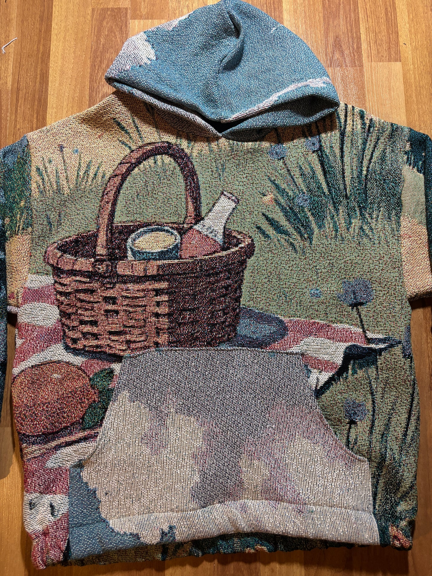 Picnic Cat Blanket Sweater LG