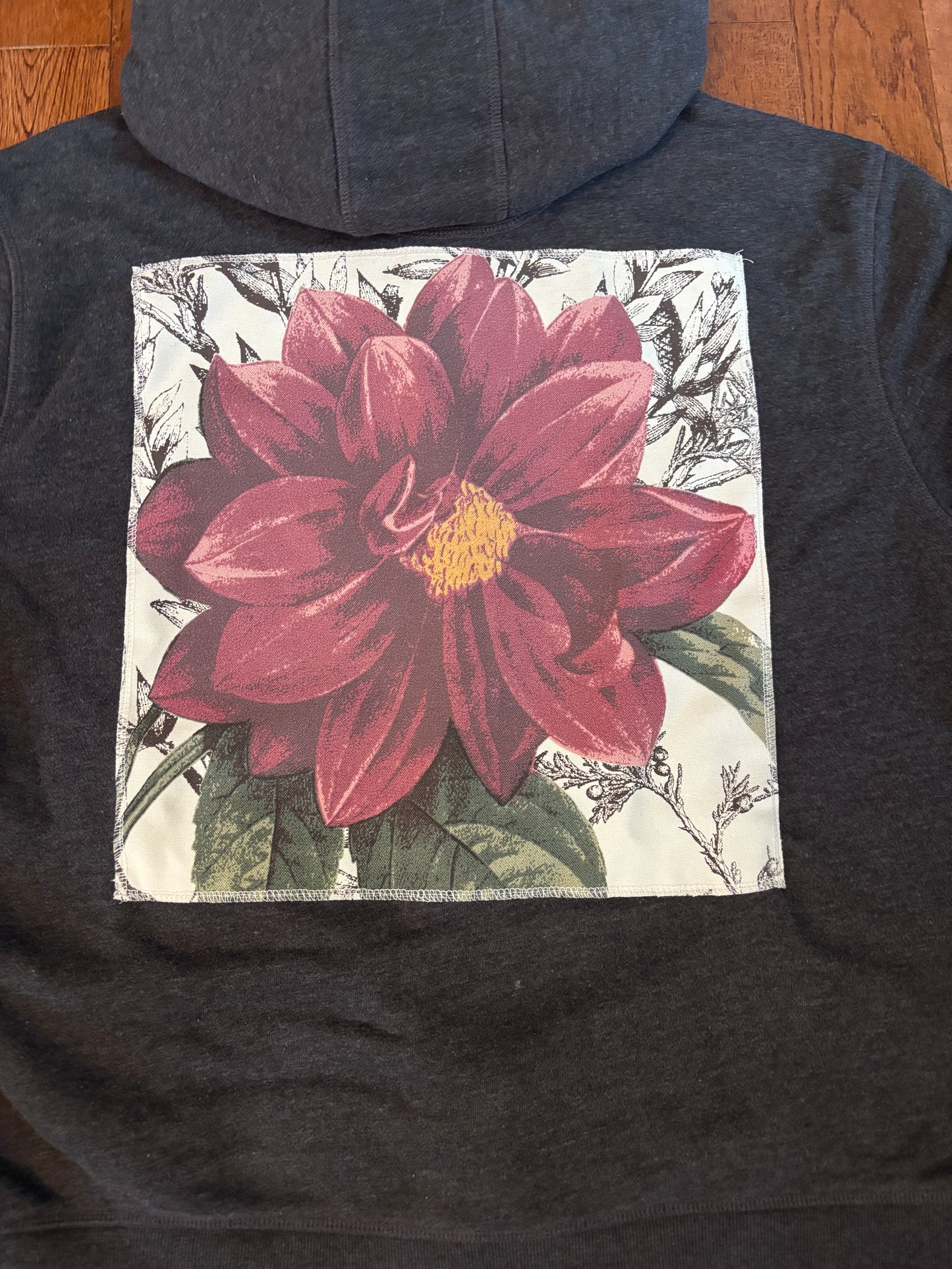 Flower Patch Zip up L/XL