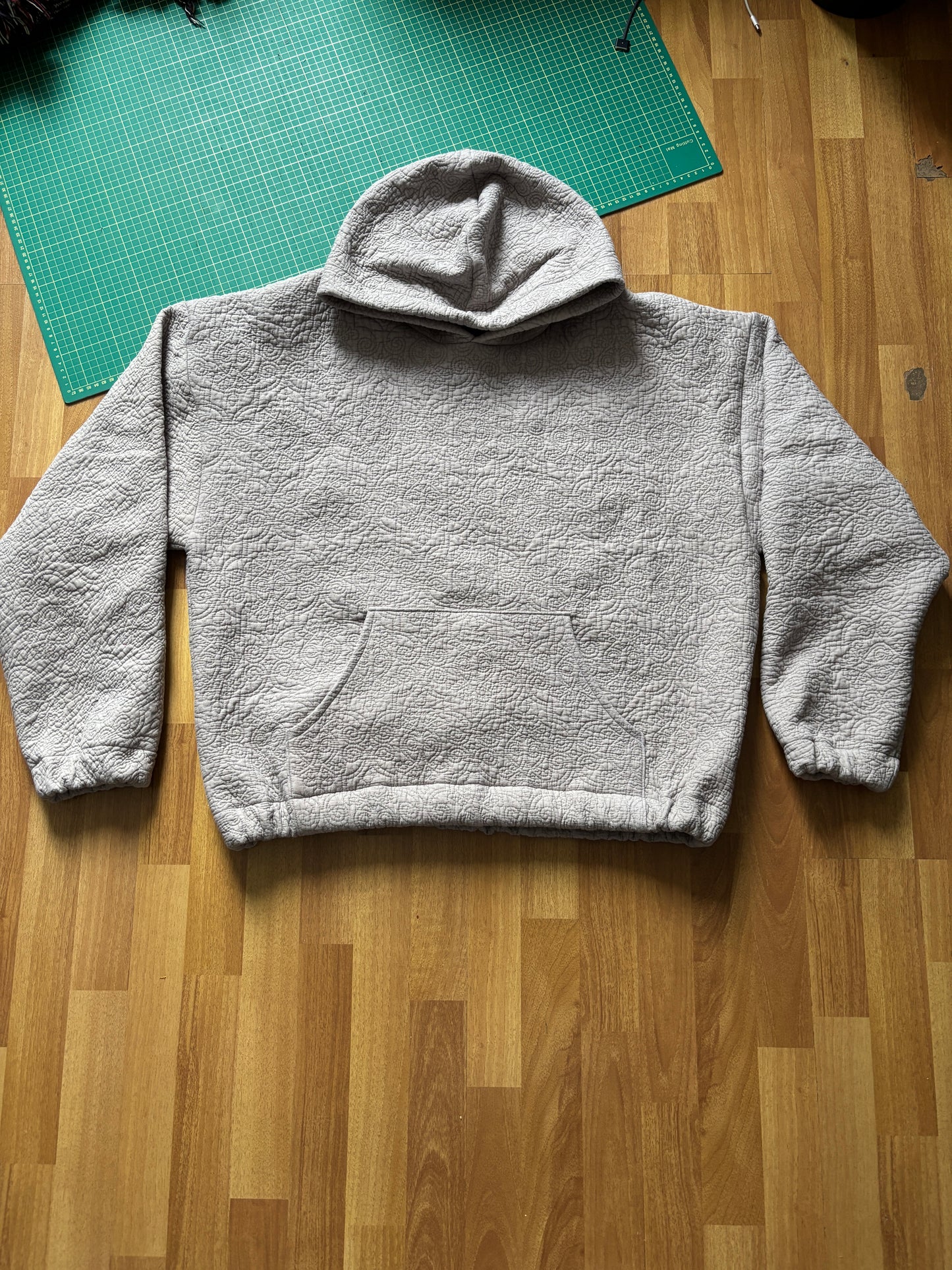 Grey Quilt Hoodie XL
