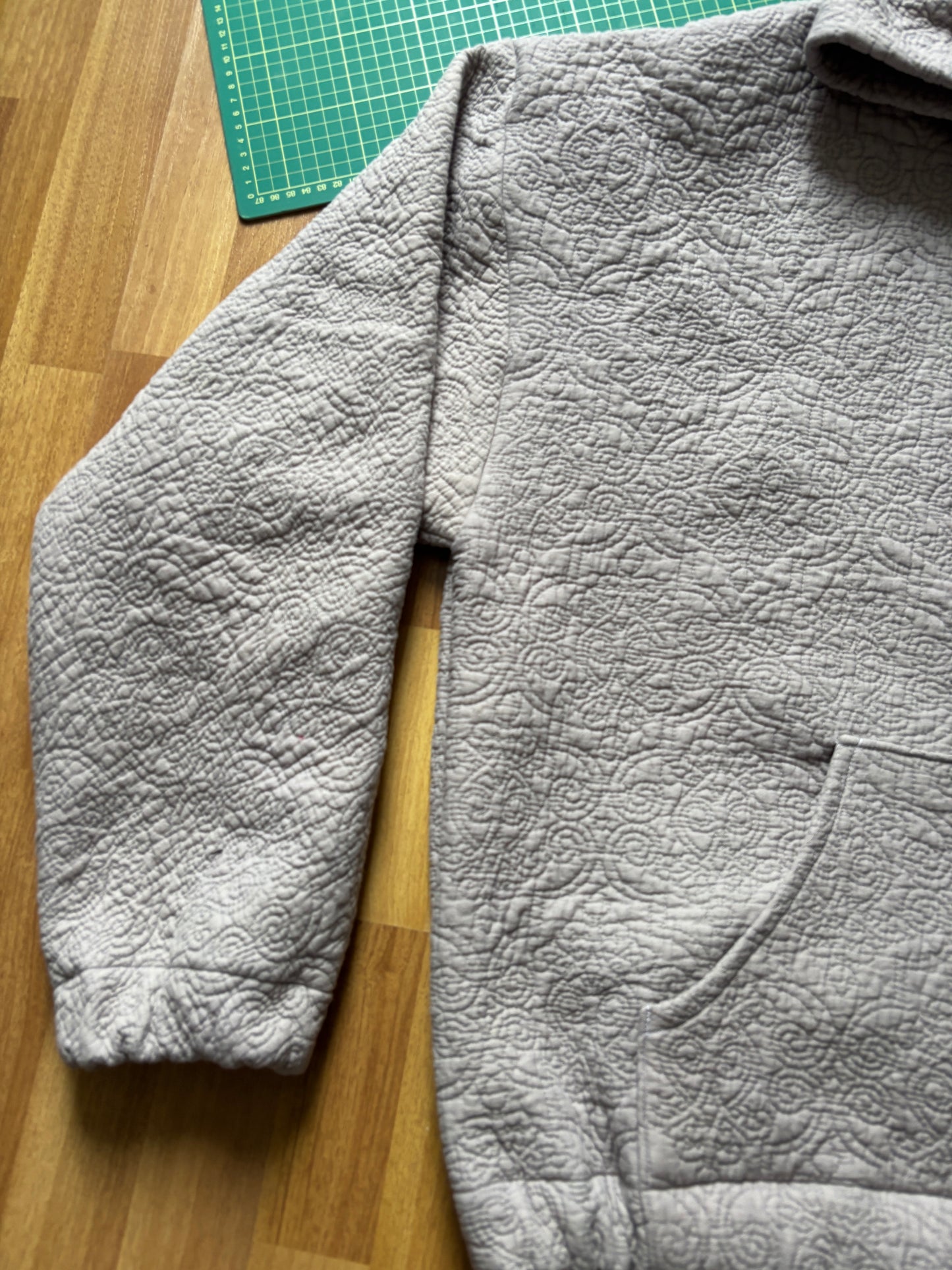 Grey Quilt Hoodie XL